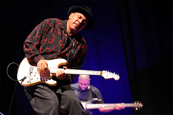 Ronnie Baker Brooks